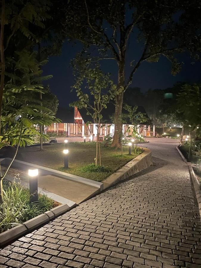 Great Trails Wayanad By Grt Hotels Exterior photo